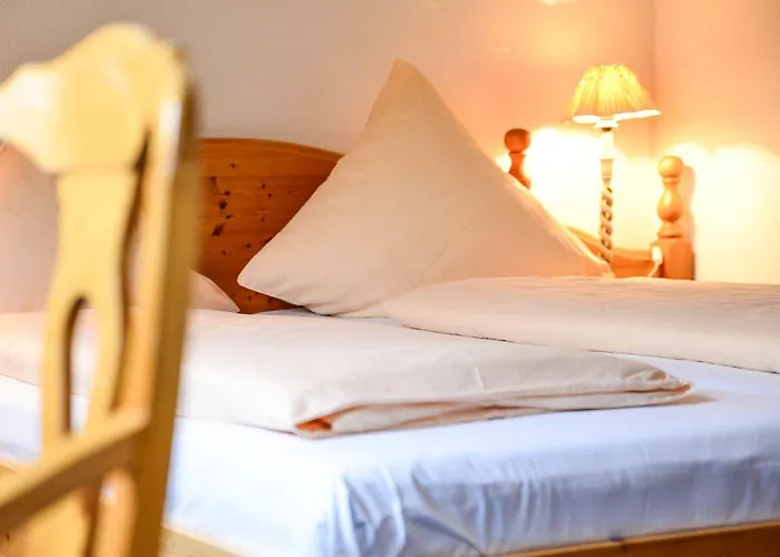 Weinheber Hornung 3*