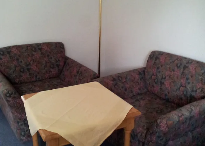 Weinheber Hornung 3*